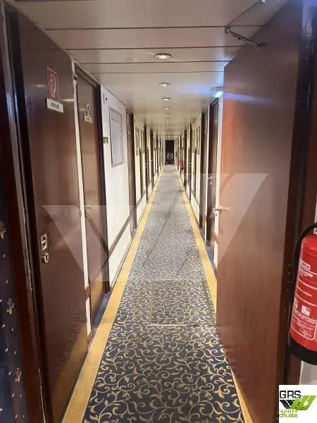 Buque de crucero en venta