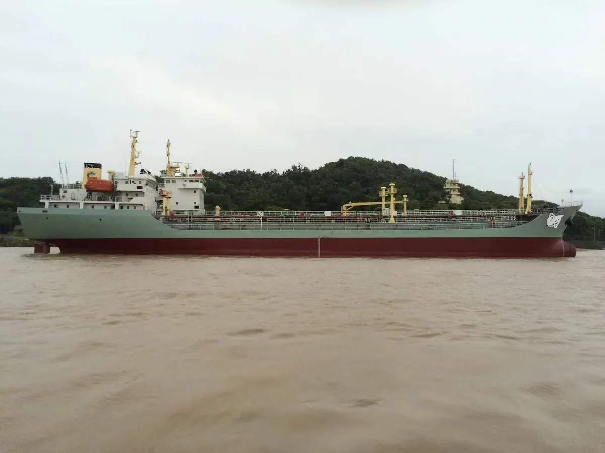 Petrolero para productos alimenticios en venta