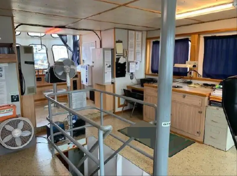 Buque de suministro rápido (FSV) en venta