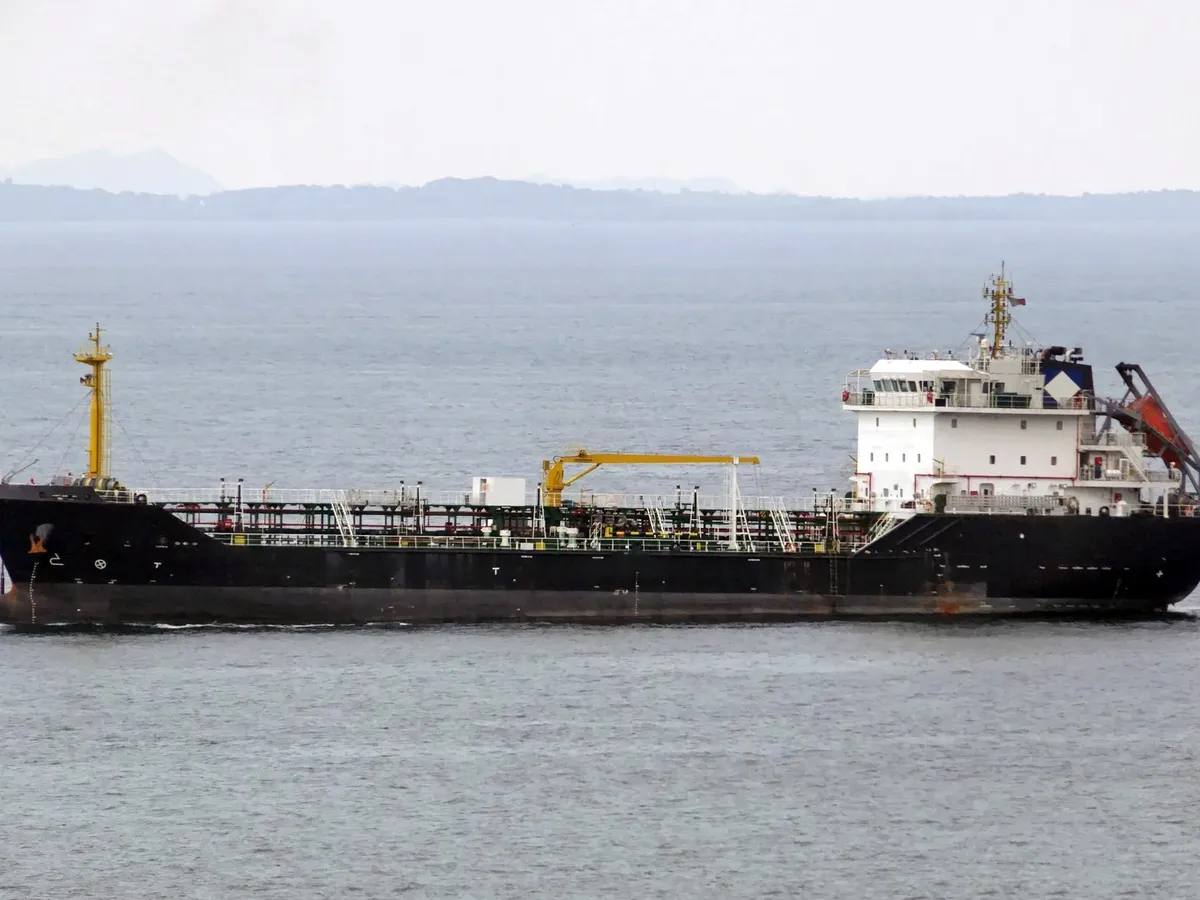 Buque portador de asfalto en venta