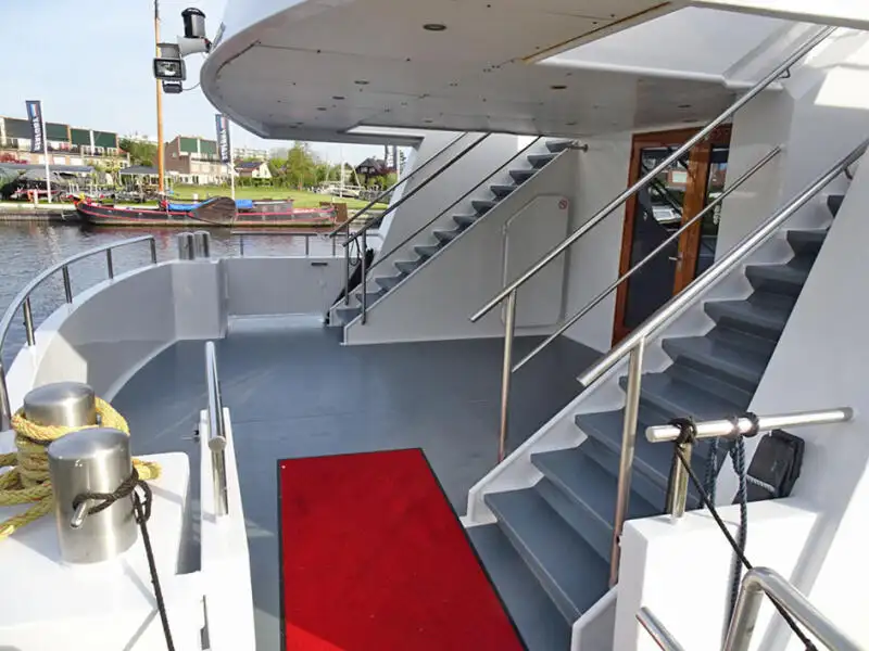 Buque de crucero en venta