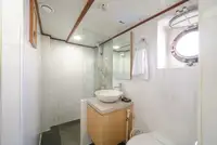 Buque de prospección en venta
