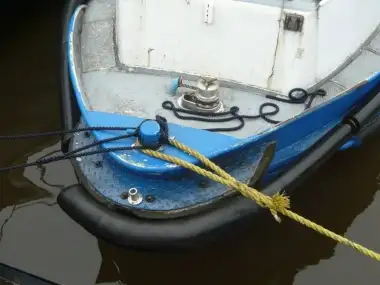 Patrullera en venta