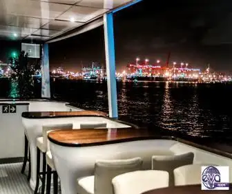 Buque de crucero en venta