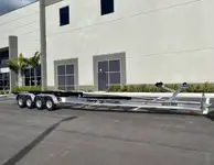 Buque de desembarco, tanque en venta