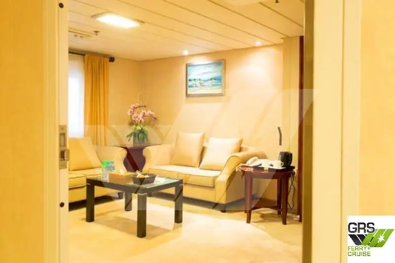 Buque de crucero en venta