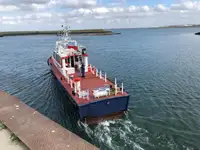 Patrullera en venta