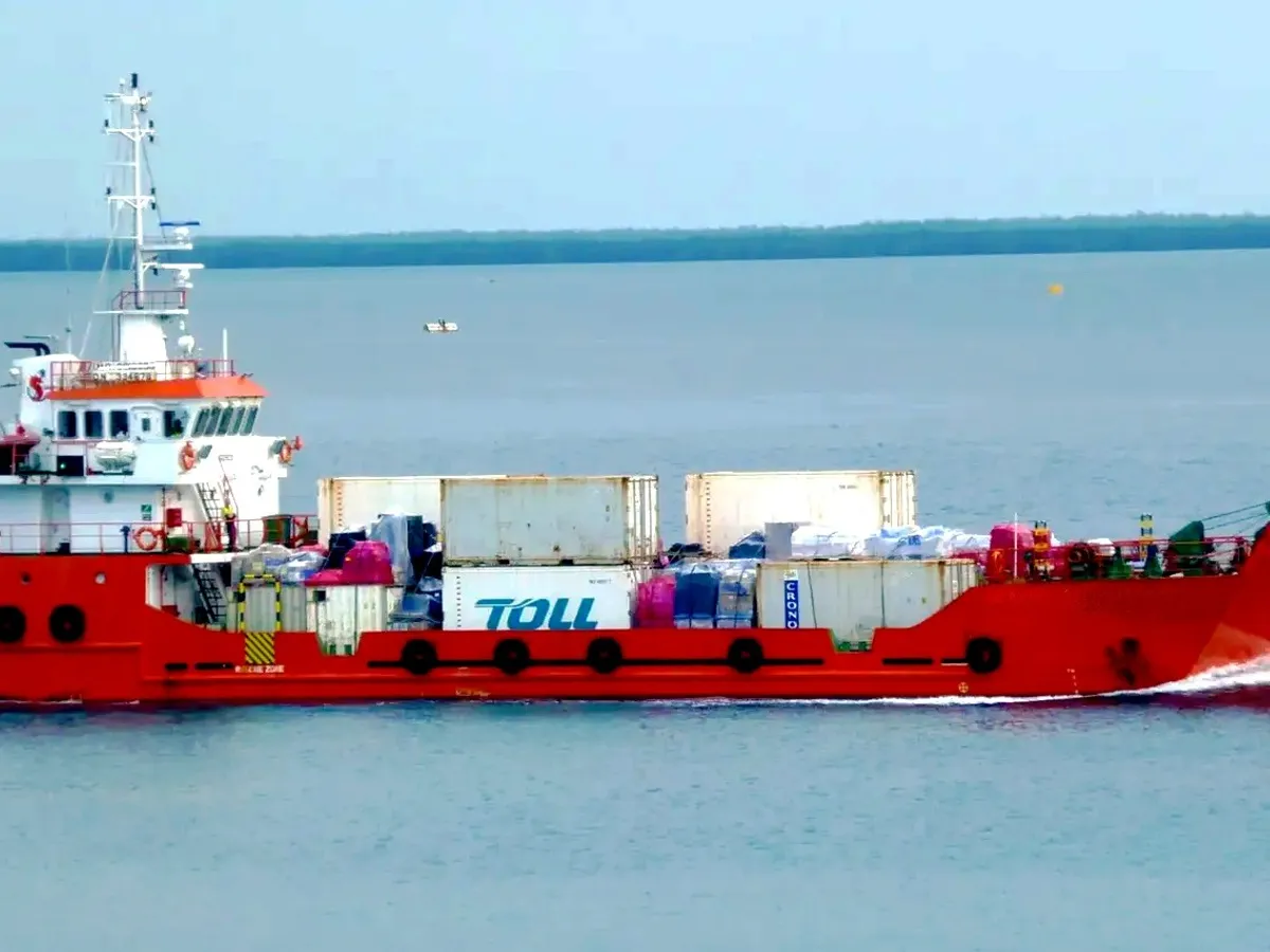 Buque de desembarco, tanque en venta