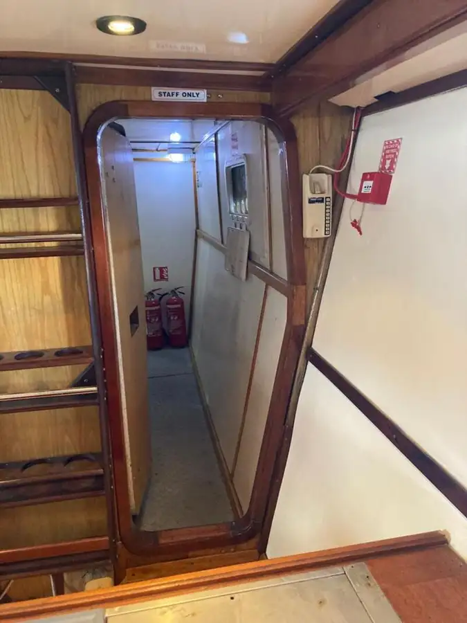 Buque de ferry en venta