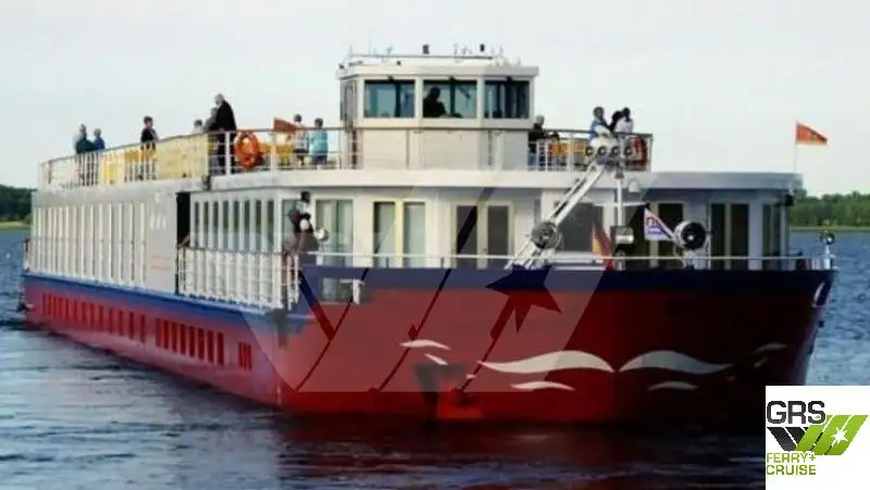 Buque de crucero en venta