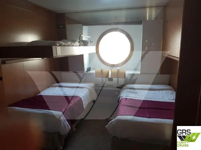 Buque de crucero en venta