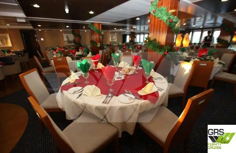 Buque de crucero en venta