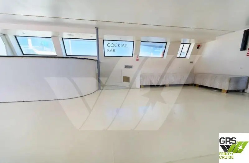 Buque de crucero en venta