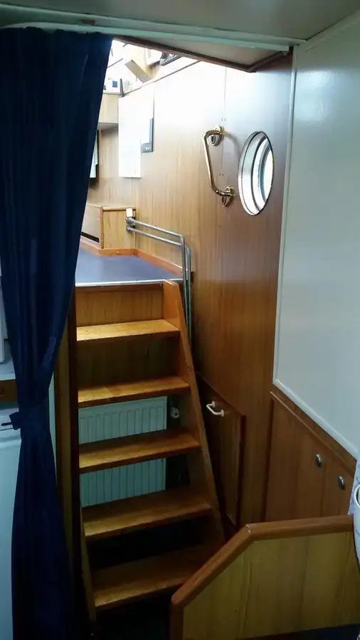 Patrullera en venta