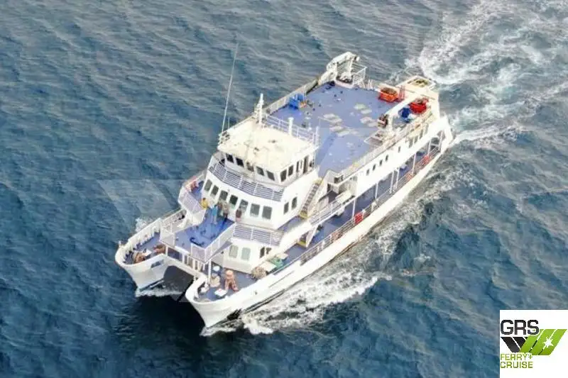 Buque de pasajeros en venta