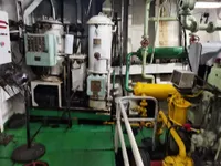 Buque portacontenedores en venta