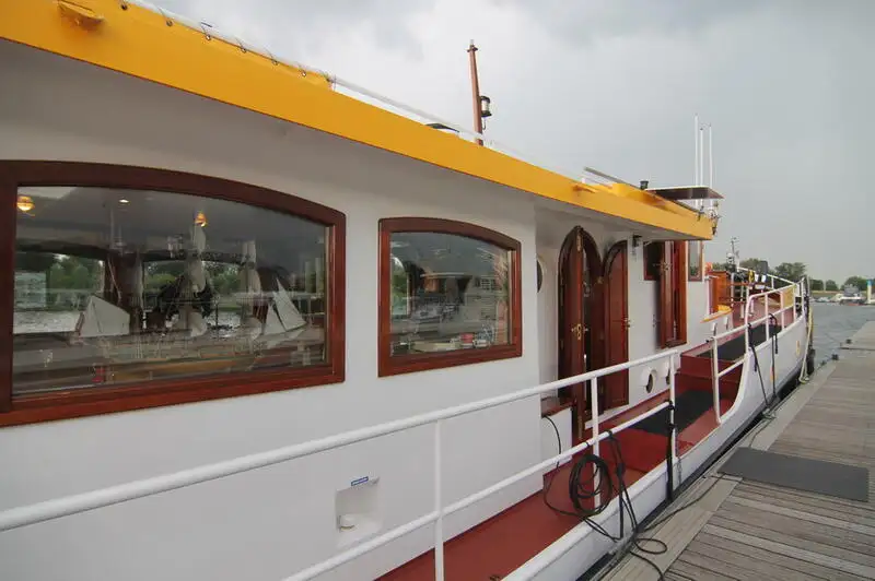 Buque de crucero en venta