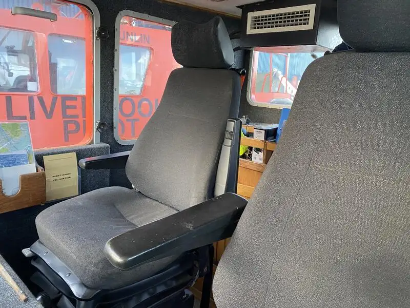 Lancha de tripulación en venta