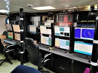 Buque de investigación en venta