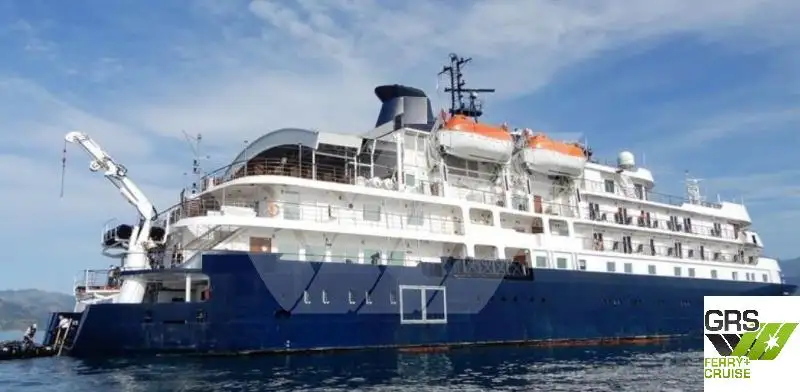 Buque de crucero en venta
