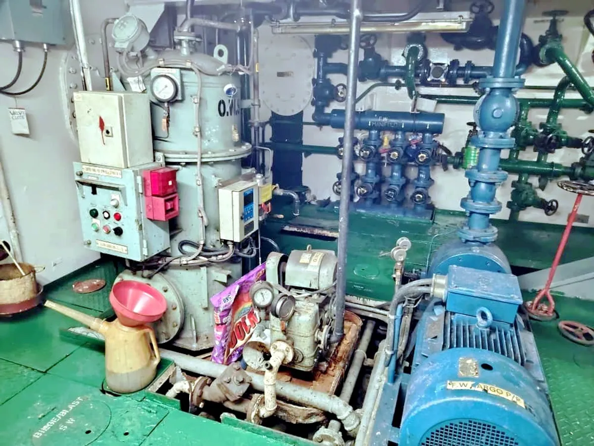 Buque de desembarco, tanque en venta