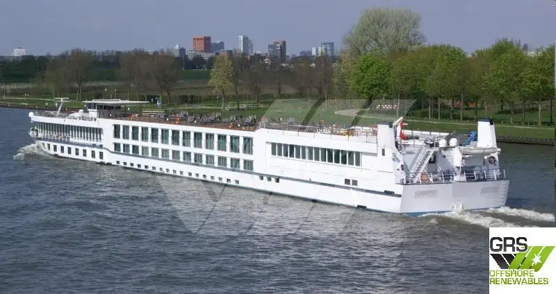 Buque de crucero en venta