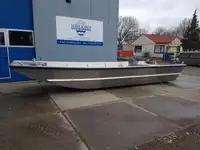 Lancha de desembarco, tanque en venta