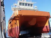 Buque portacontenedores en venta