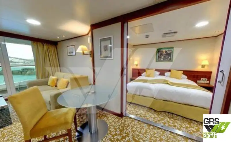 Buque de crucero en venta