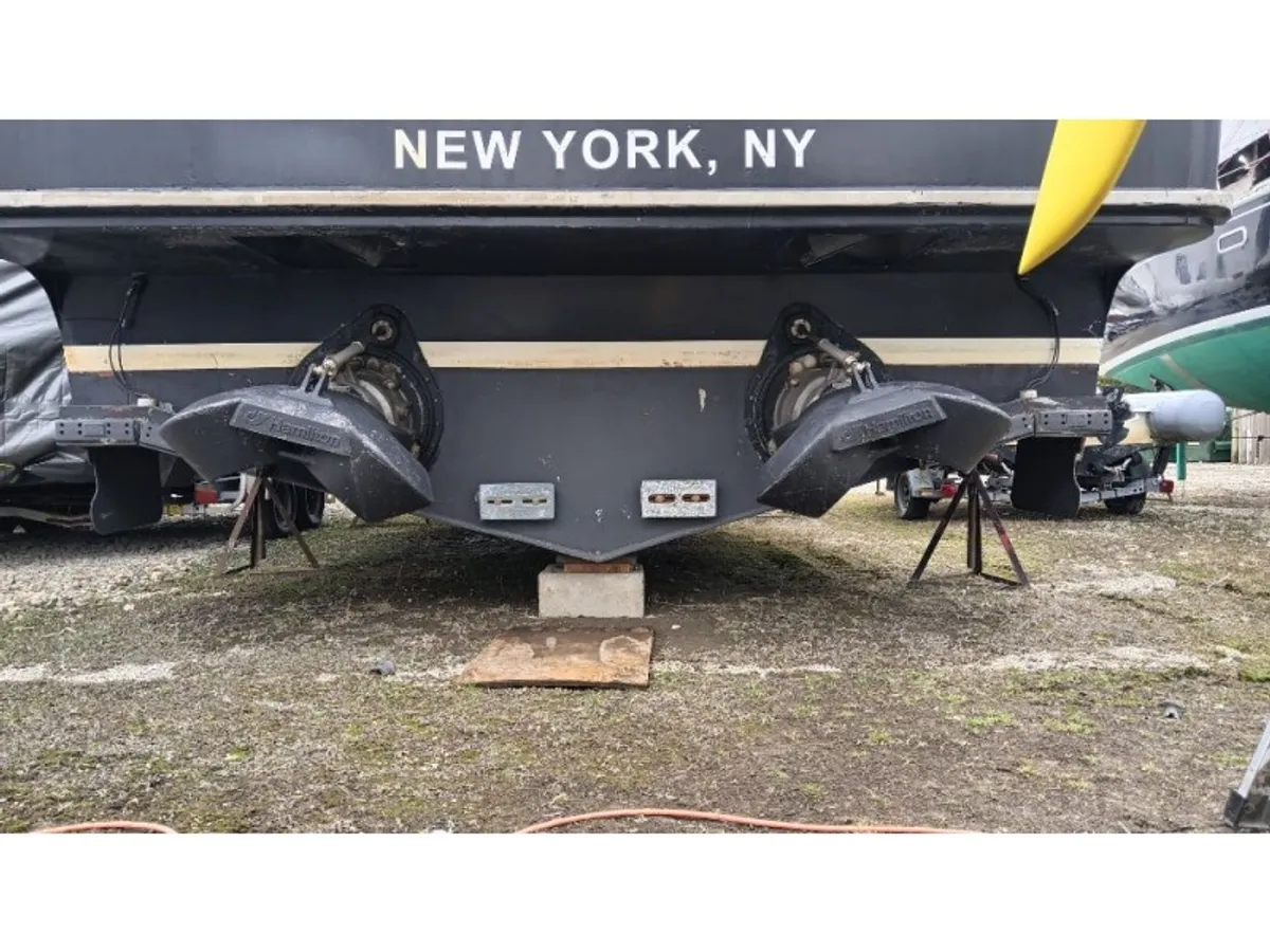 Buque de prospección en venta