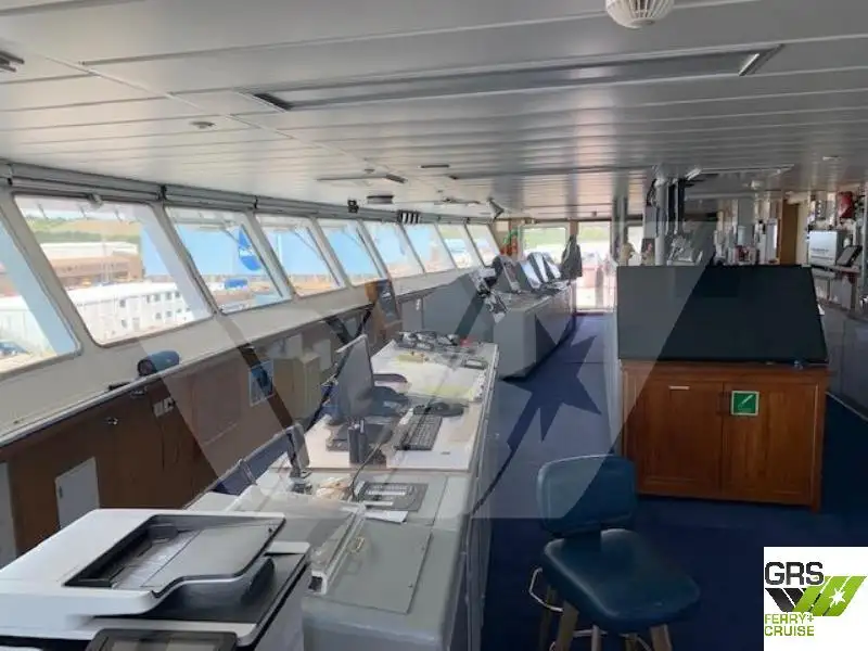 Buque de crucero en venta