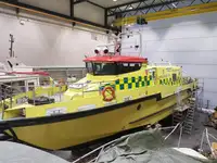 Buque de rescate en venta