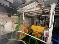Buque portacontenedores en venta
