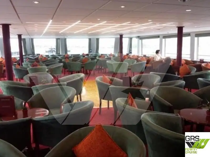 Buque de crucero en venta