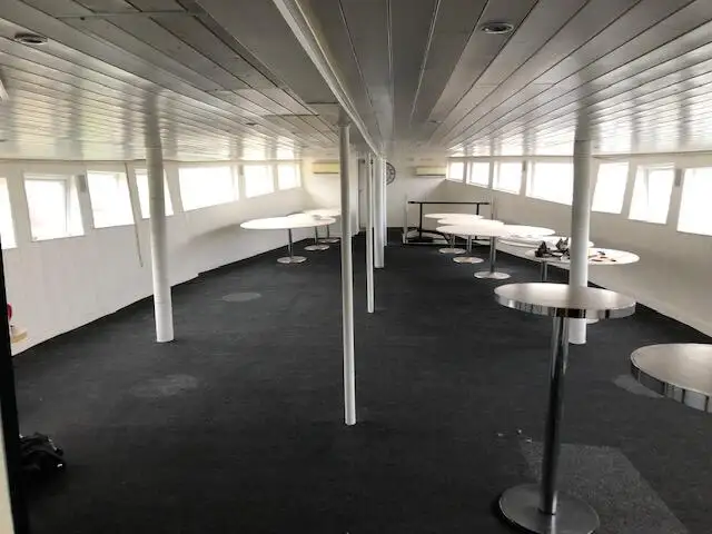 Buque de ferry en venta