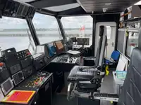 Buque portacontenedores en venta