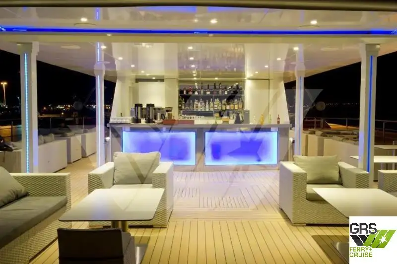 Buque de crucero en venta