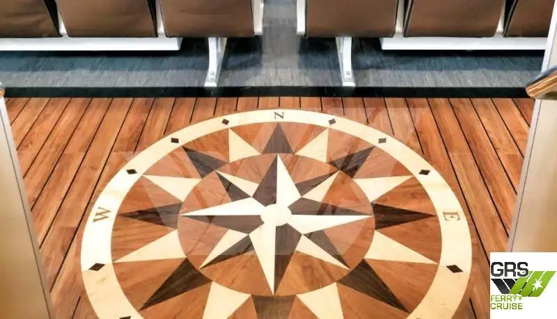 Buque de crucero en venta