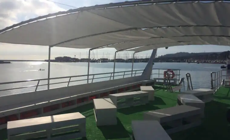 Buque de ferry en venta