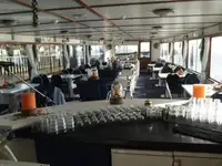 Hotel flotante en venta