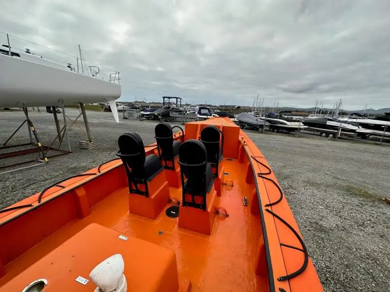 Bote inflable rígido en venta