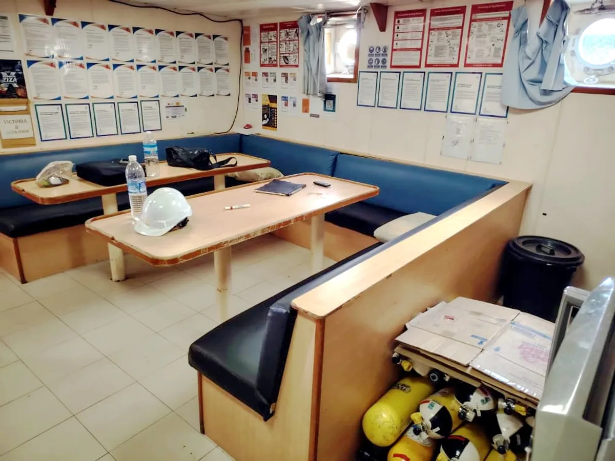 Buque de desembarco, tanque en venta
