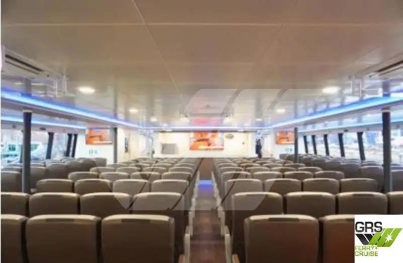 Buque de crucero en venta