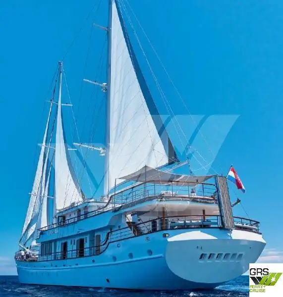 Buque de crucero en venta