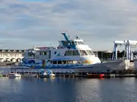 Buque de pasajeros en venta