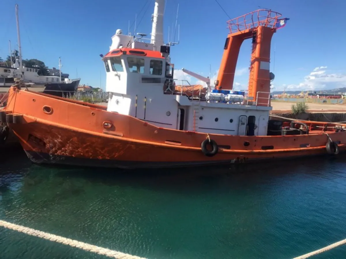 Remolcador en venta