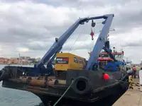 Embarcaciones de trabajo en venta