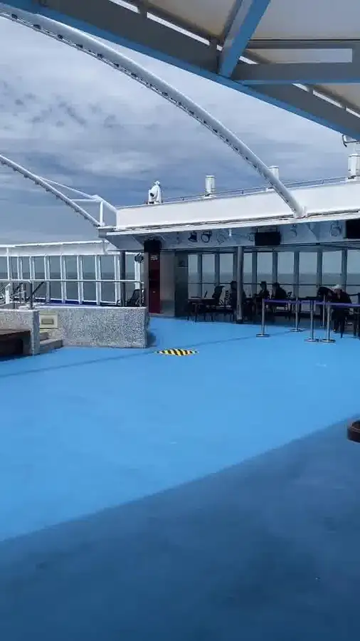 Buque de crucero en venta