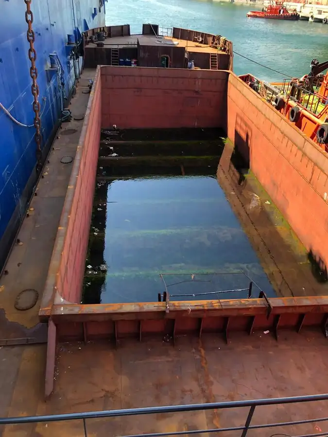 Barcaza en venta