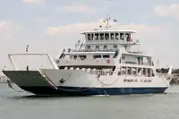Barco de transbordador en venta